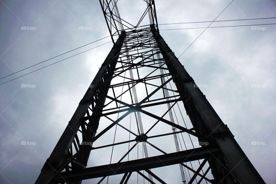 Bridging the gap.
The magnanimity of the bridge puts one in perspective. A breathtaking architectural design built decades ago and still holding out strong, really a man-made wonder.