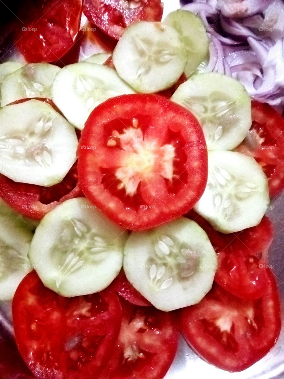 food.........green with red.....