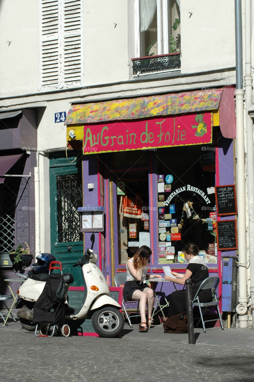 Street Cafe Montmartre