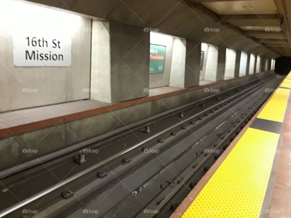 Mission San Francisco California Bart station