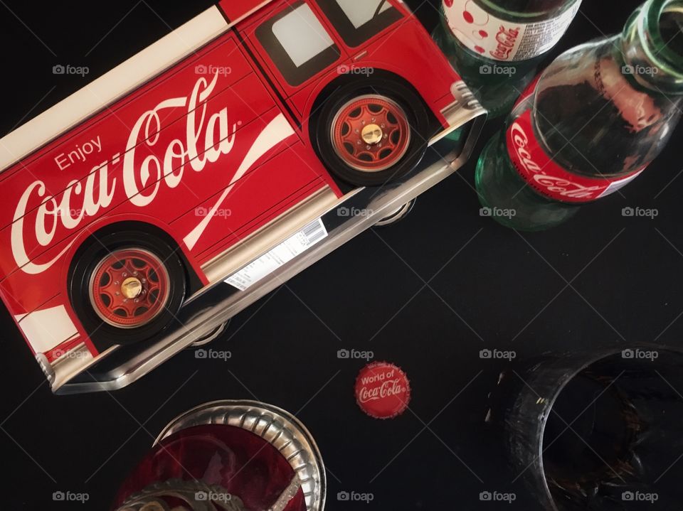 Taste the buzz Coca Cola 