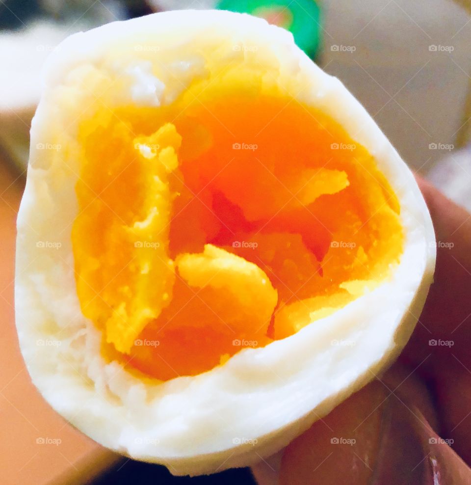 Vulcanic egg 