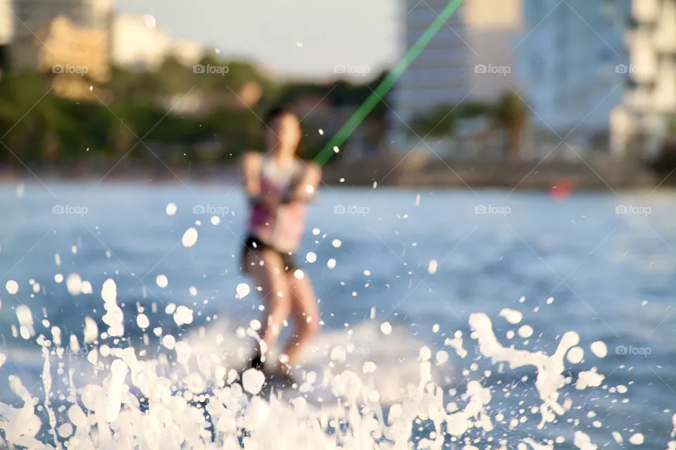 Wake surf