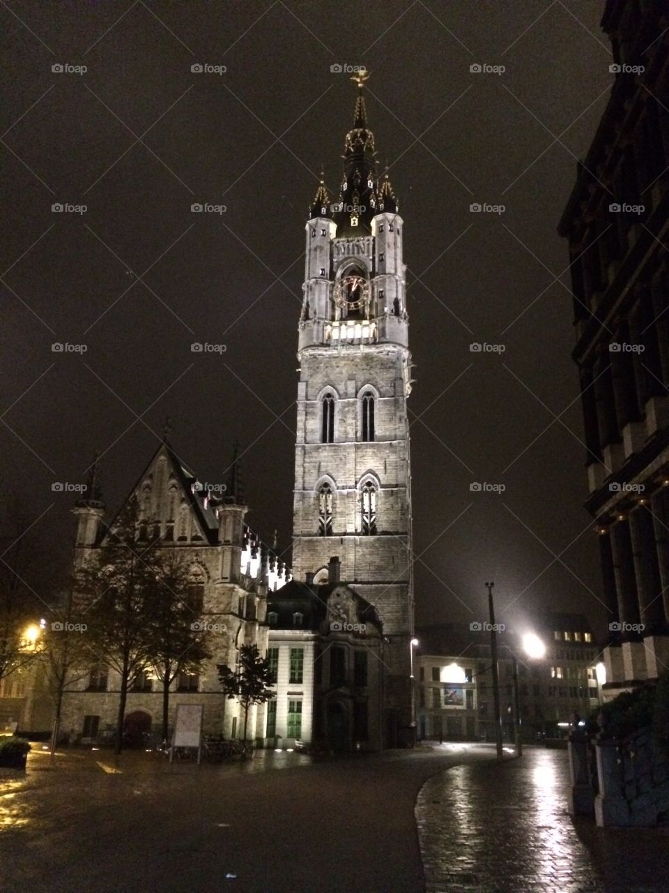 Belfry Ghent. a nighttime foto of the belfry in Ghent
