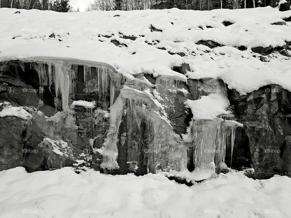 Frozen waterfall 