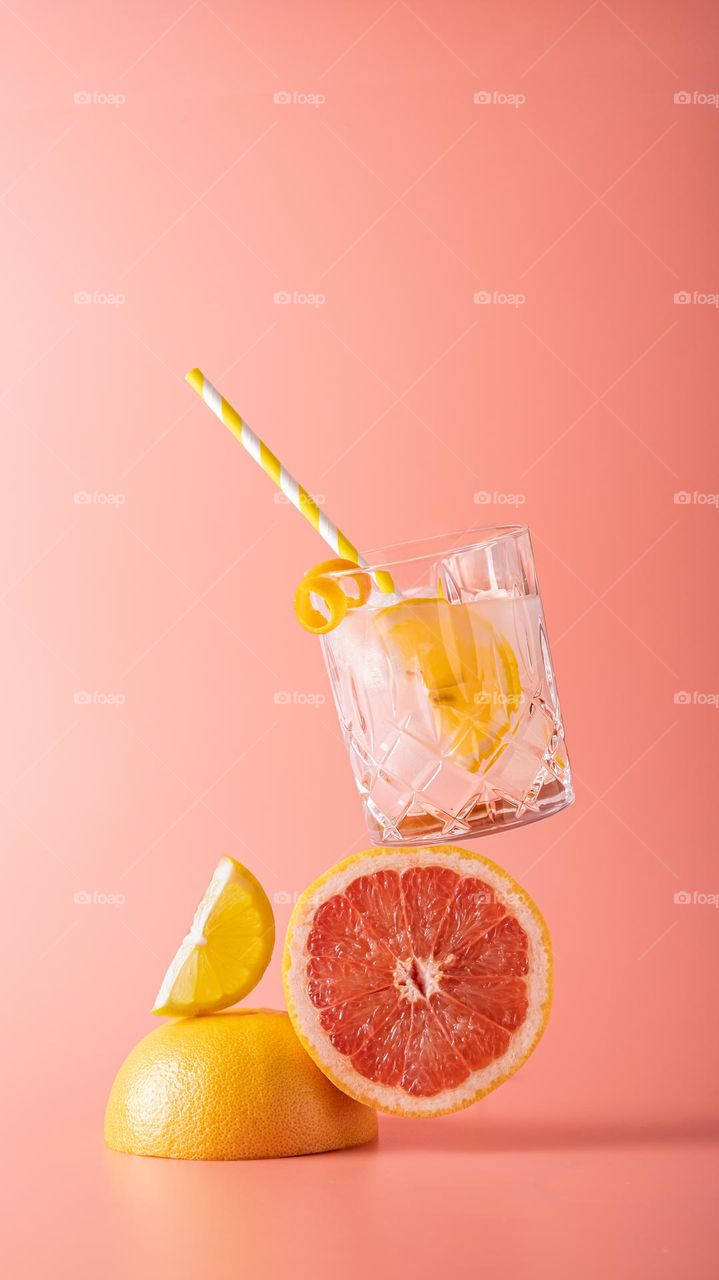 Grapefruit gin cocktail 