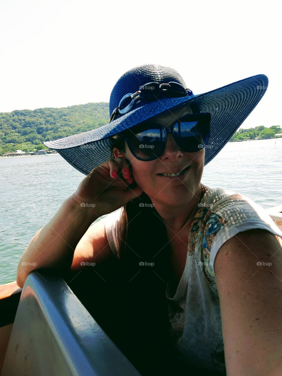 portrait woman in a hat