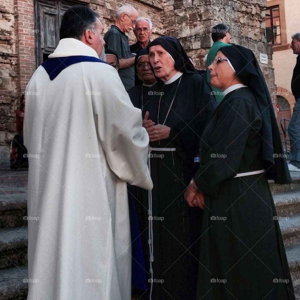  Italian monk and nuns