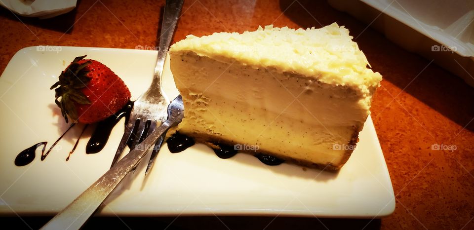 vanilla cheesecake  at Tgif Friday
