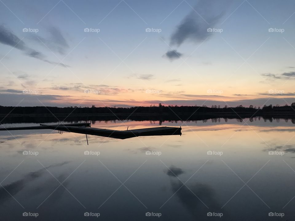 Sunsetting over lake