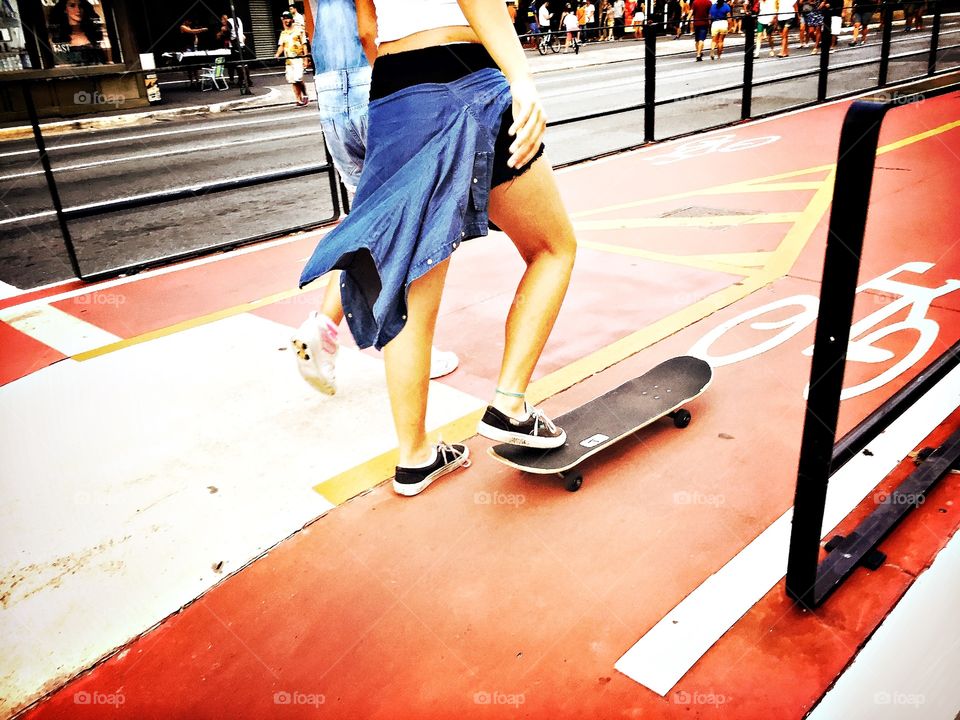 Skate girl