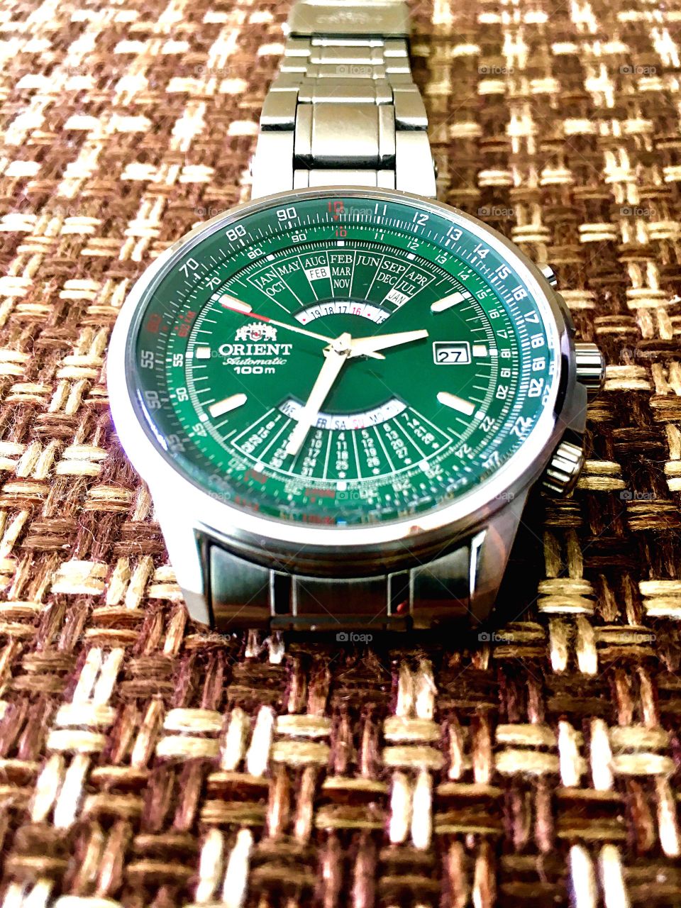 green dial