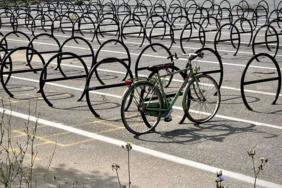 The lonely bicycle 🚲