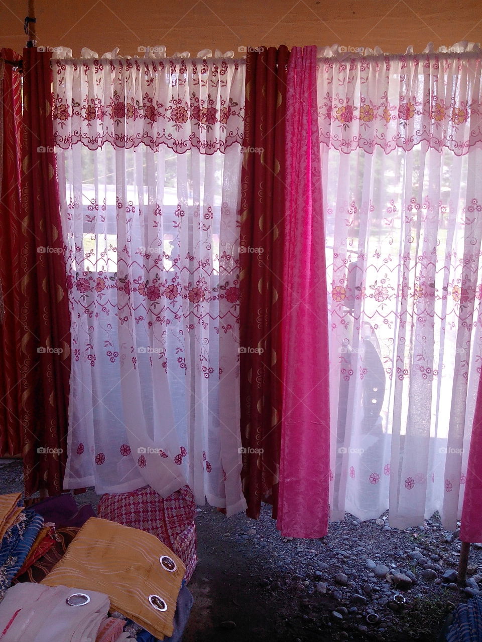 simple curtain