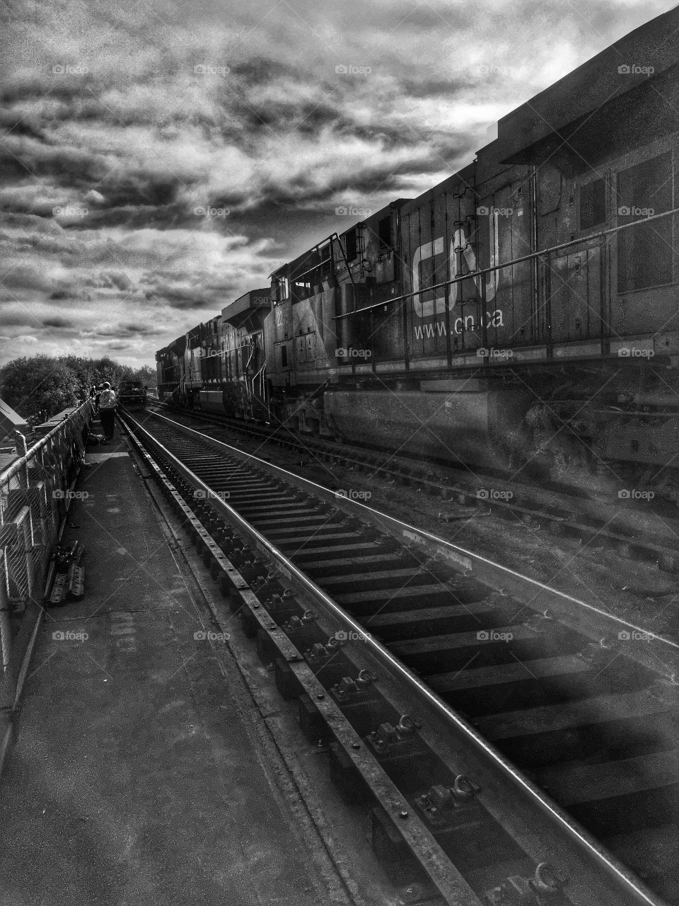 Train,black and white 