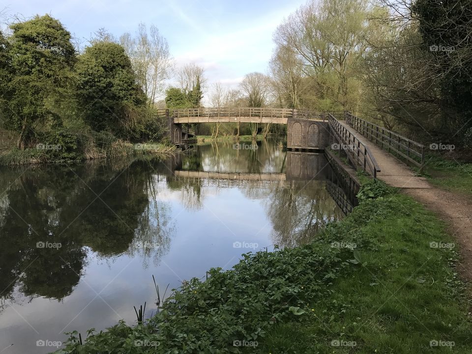 Bridge on  the Kennet and Avon canal (Woolhampton)