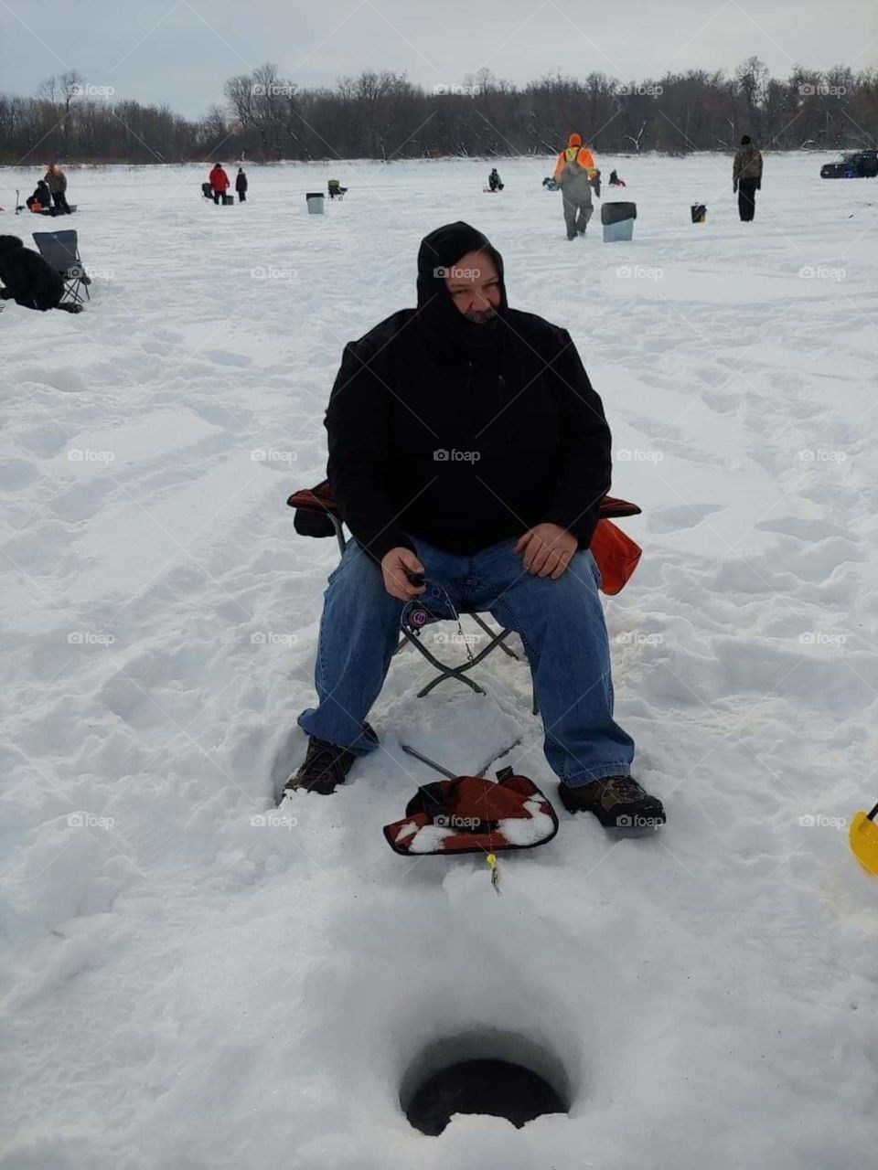 Ice Fishing on the Red River