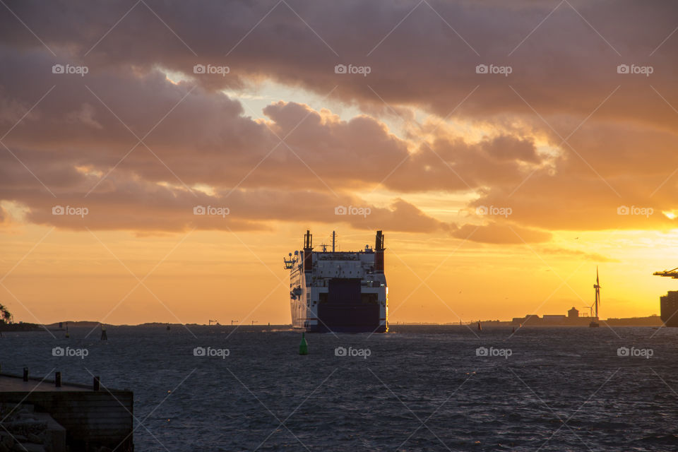 The ferry leaves at sunset -Gothenburg, Sweden - Göteborg 