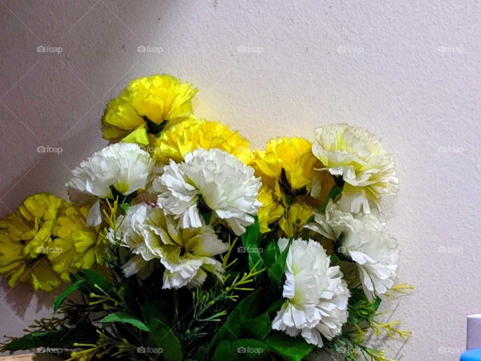 artificial flowers