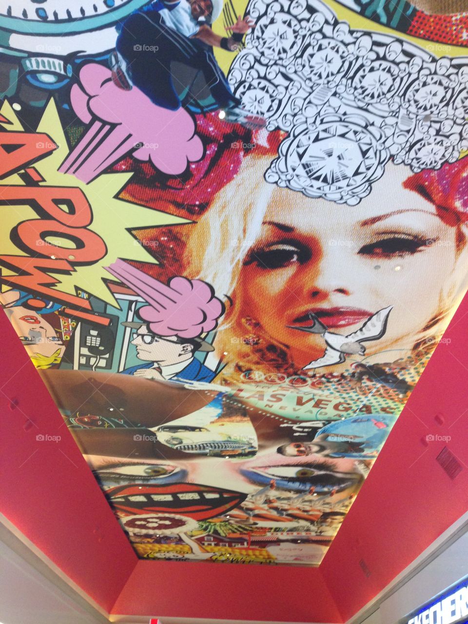 Artistic Mural

Published by:
HappyBrownMonkey 