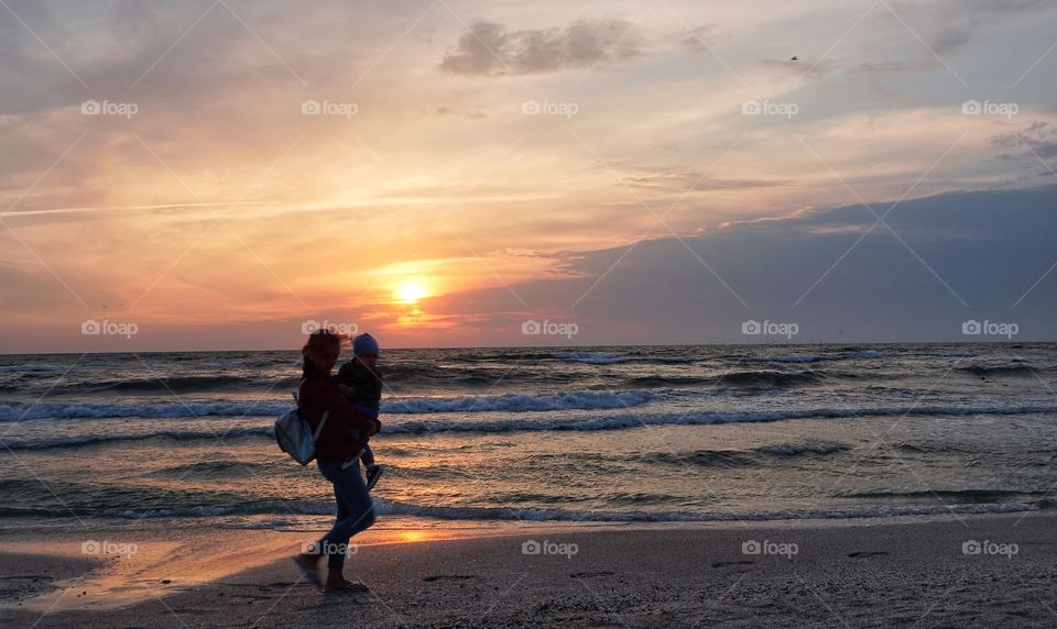 Morning walk on the shore  - estraub