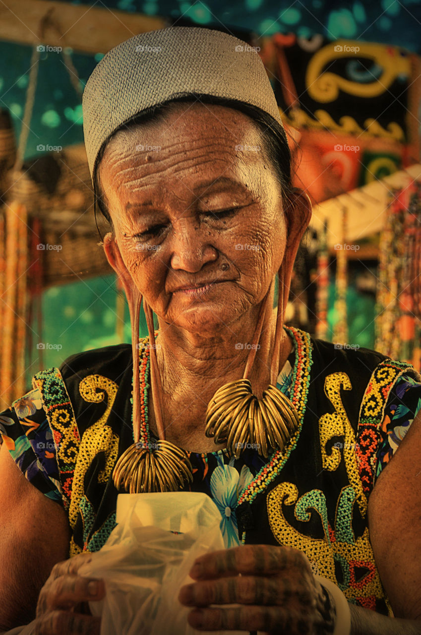 dayaks woman