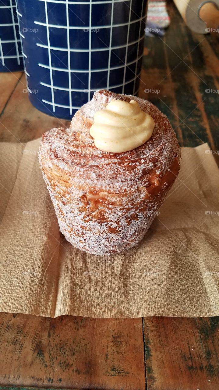 Sugary Croissant Muffin