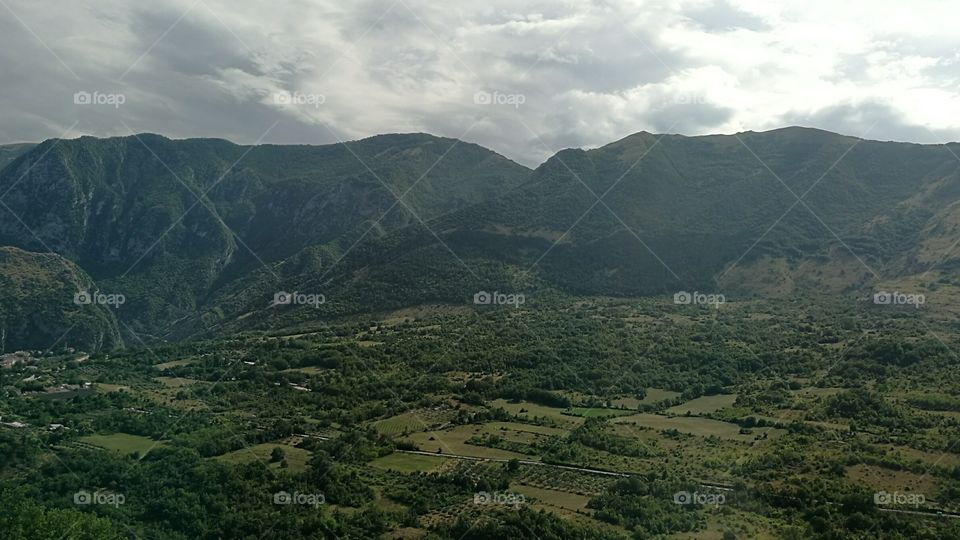 MOUNTAIN LANDSCAPE