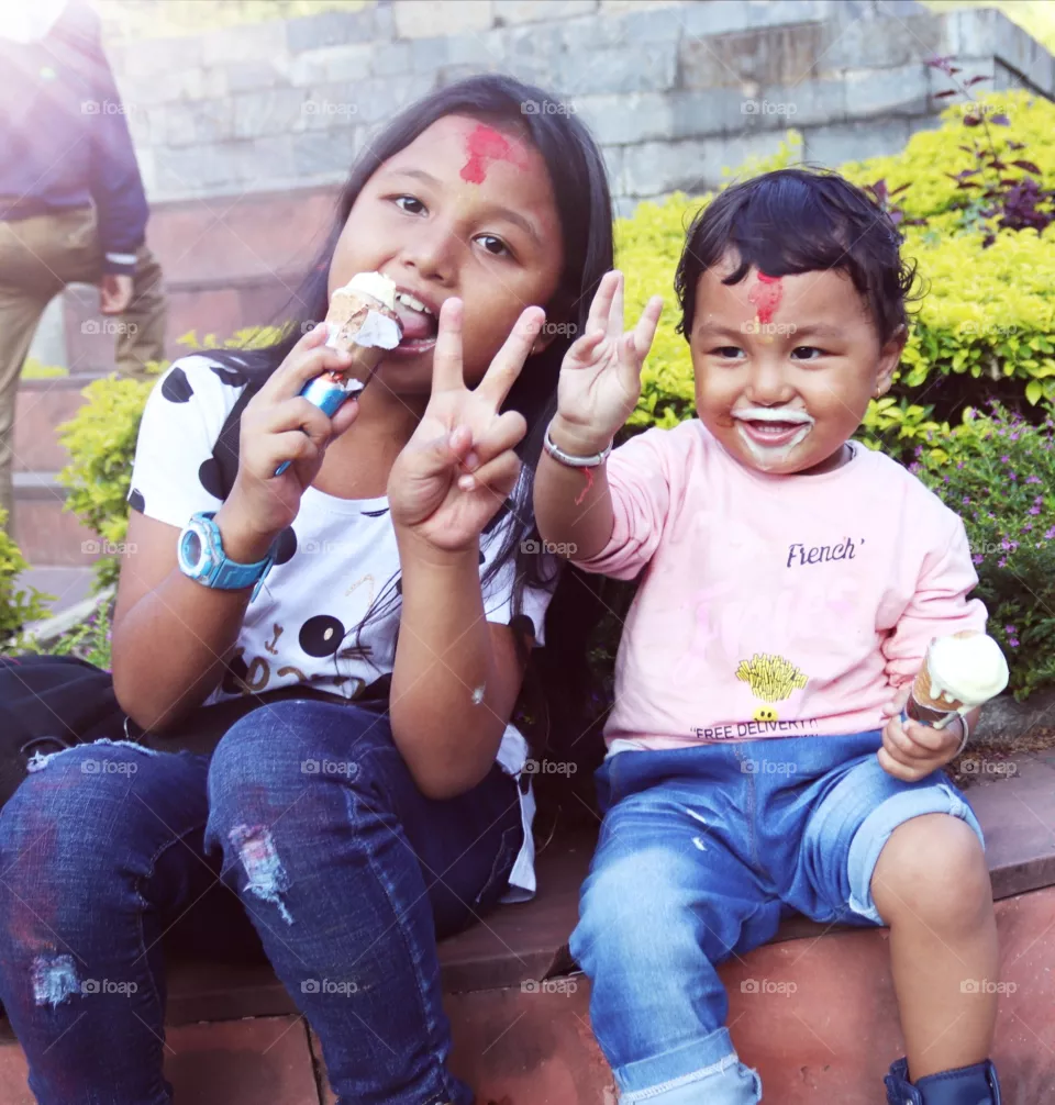 Summer is all about ice cream.

You are busy to have ice cream but still try to give pose. 🍦🍦🍦🍦
Let's make this summer littel more creamy 🍧🍧💕💕