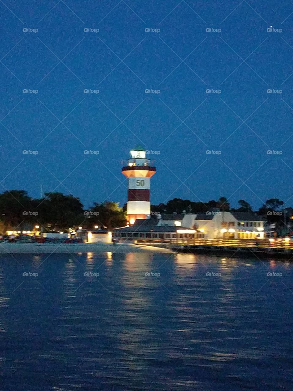 Hilton Head icon at night