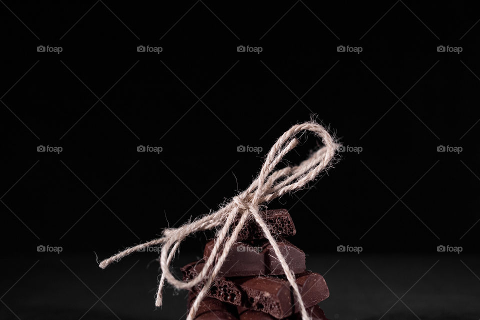 Chocolate pyramid with a bow