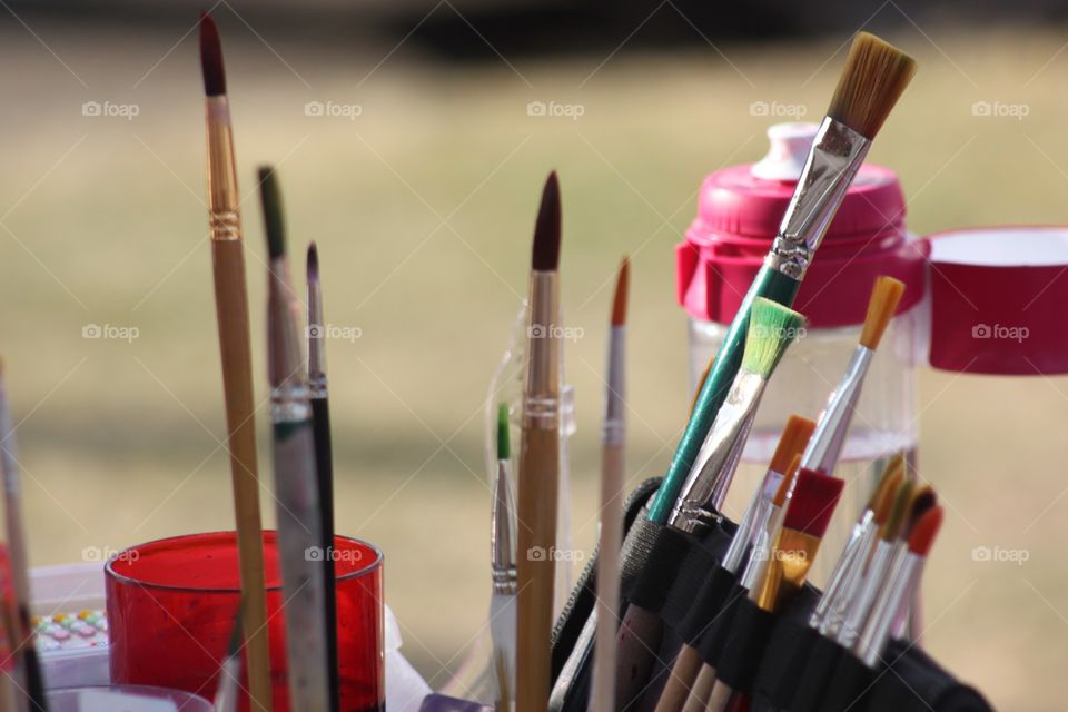 paint brushes