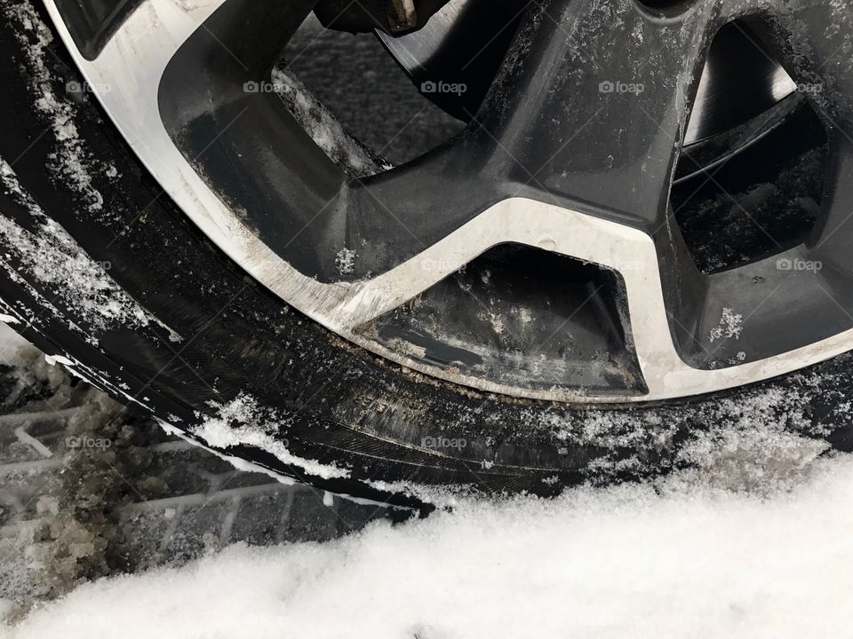 Snowy Tire