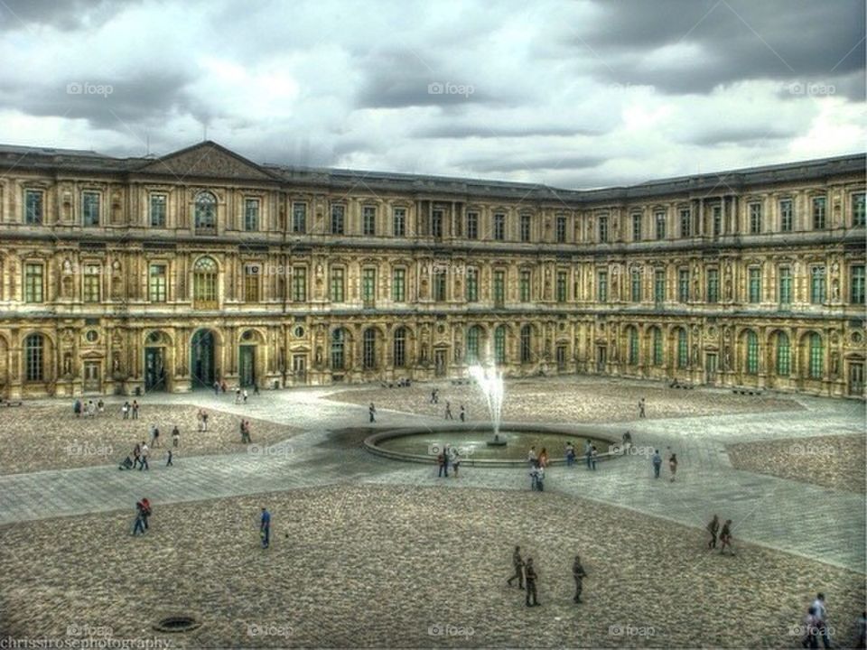 Louvre