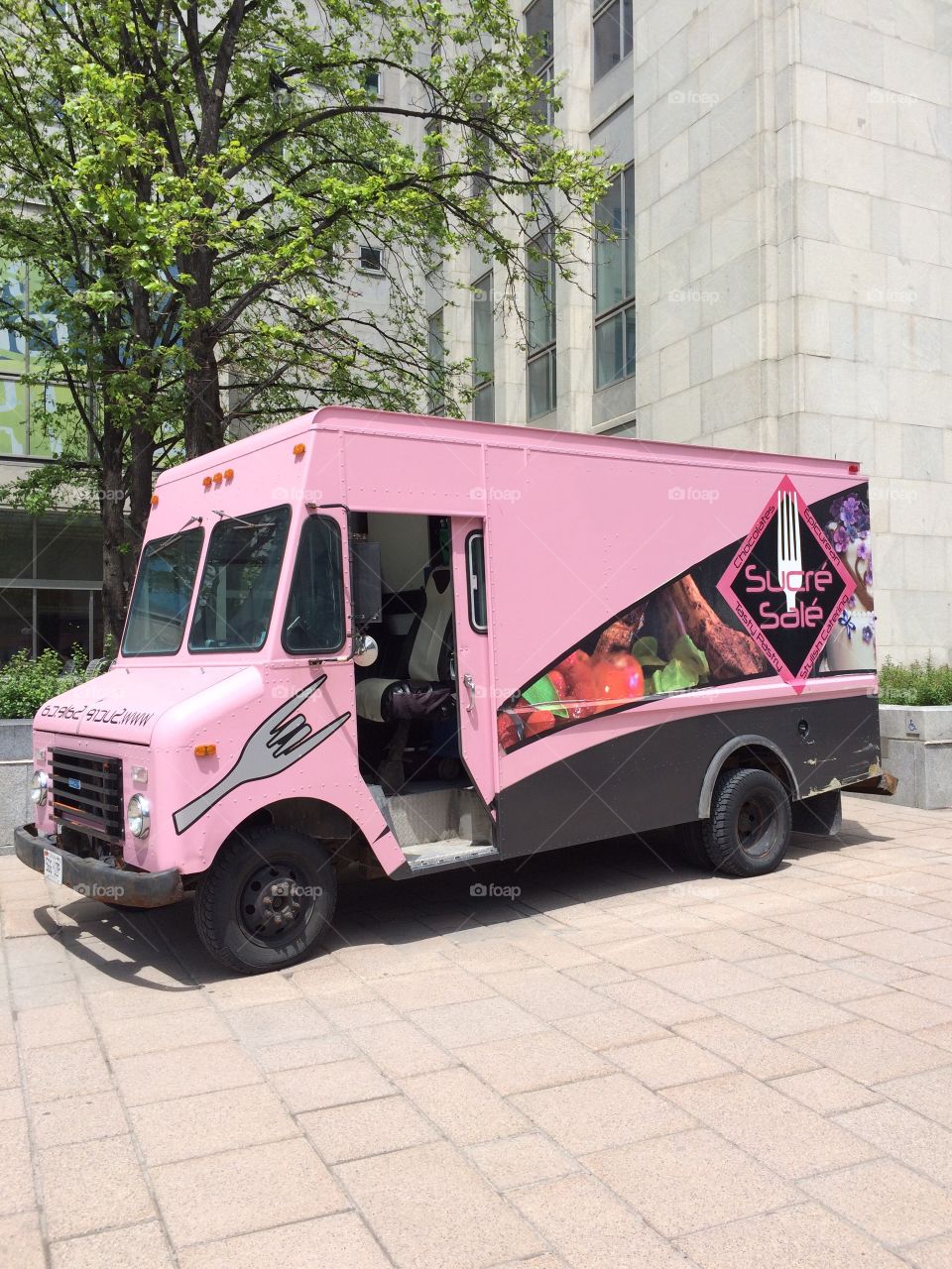 Pink food truck