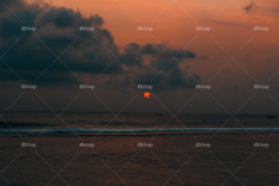 enjoy the atmosphere when the sun goes down and the sky gets dark with soothing beach waves