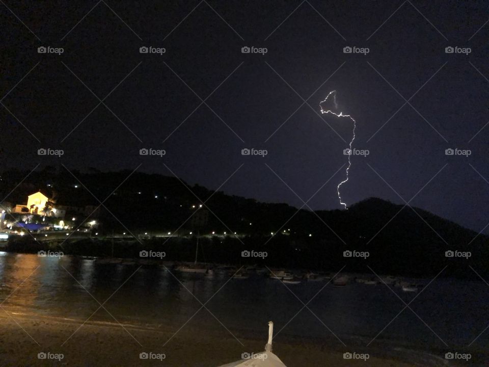 Lightning and beach 