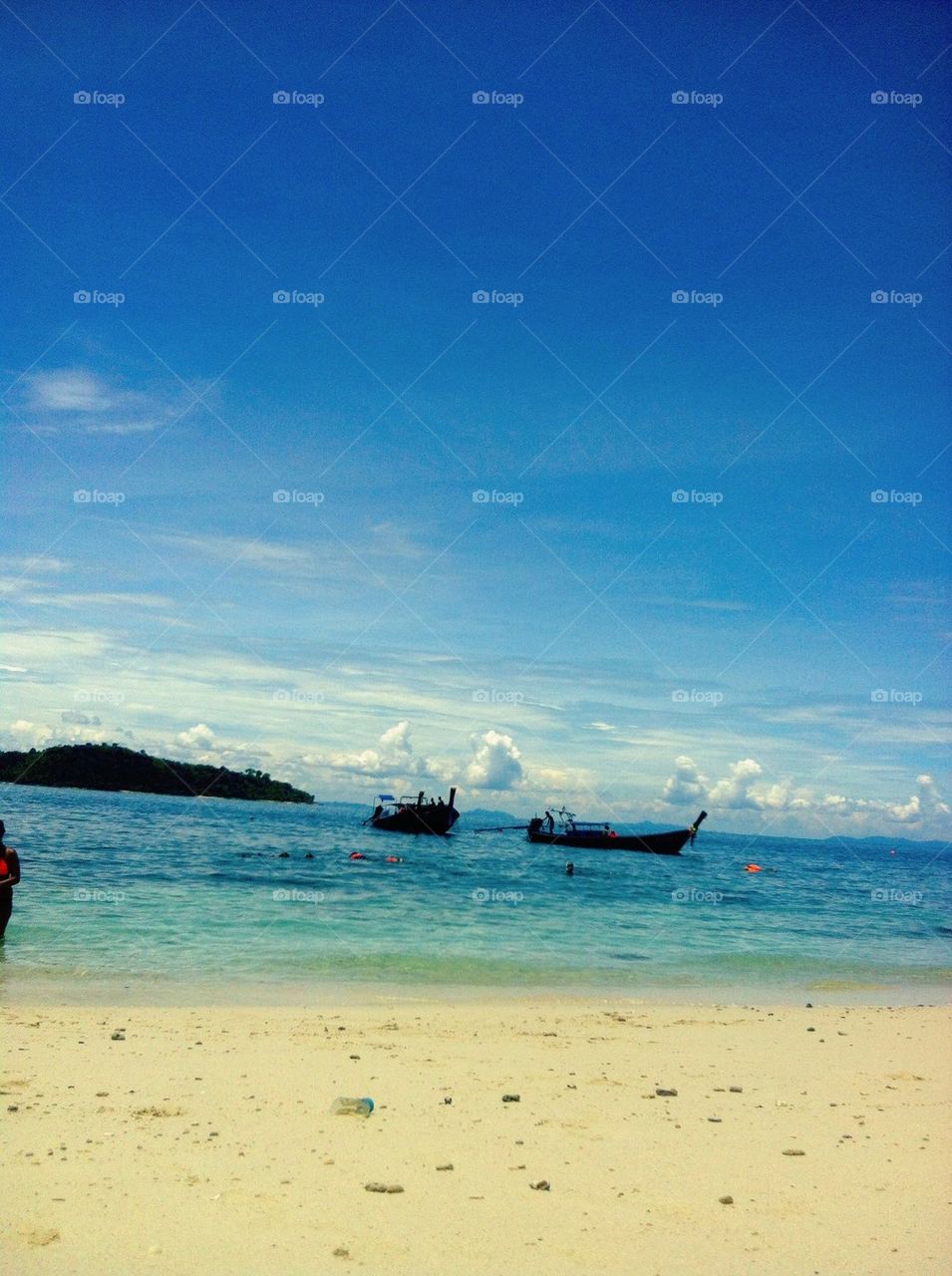 thailand phi phi island mosquito island beach by noyabar