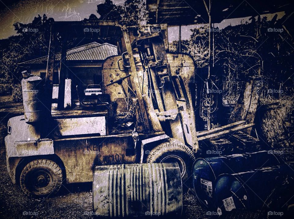 HDR photo of a workshop