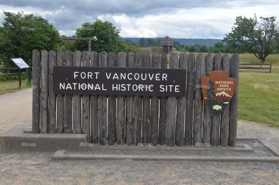 Fort Vancouver sign