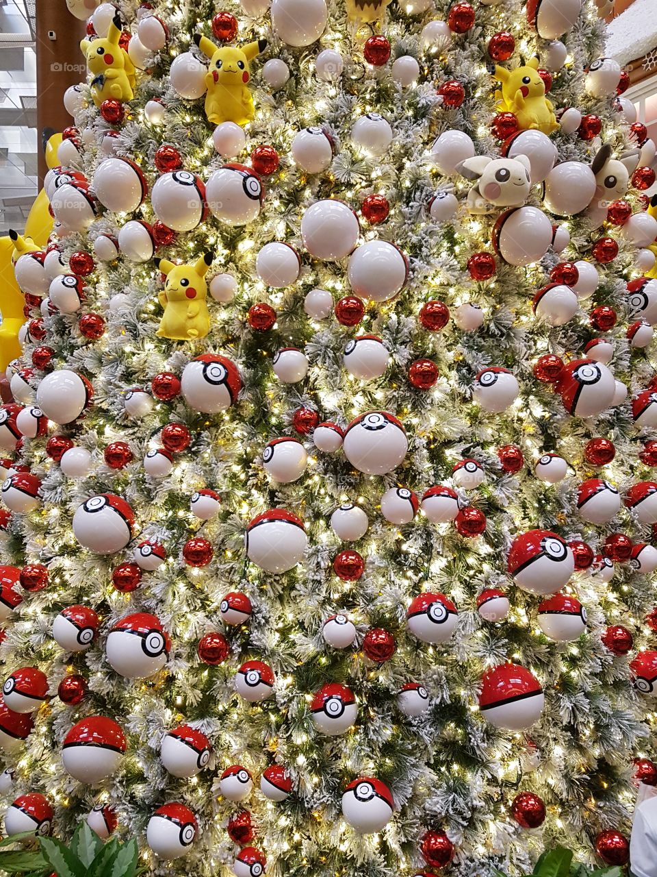 pikachu pokemon christmas tree