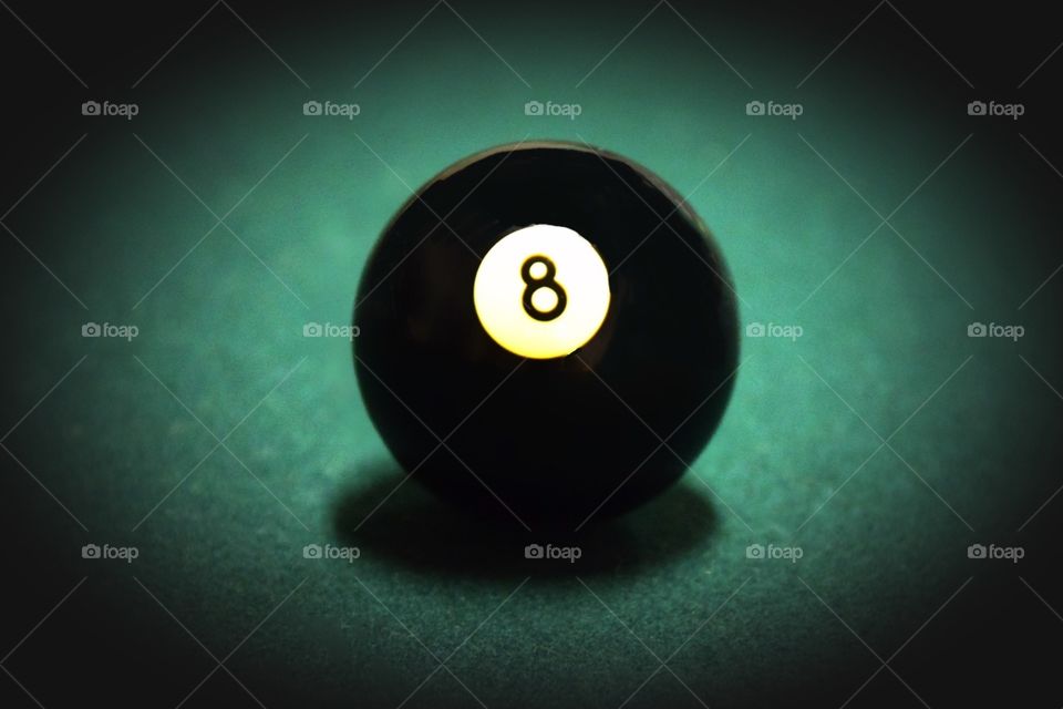 Black eight ball 