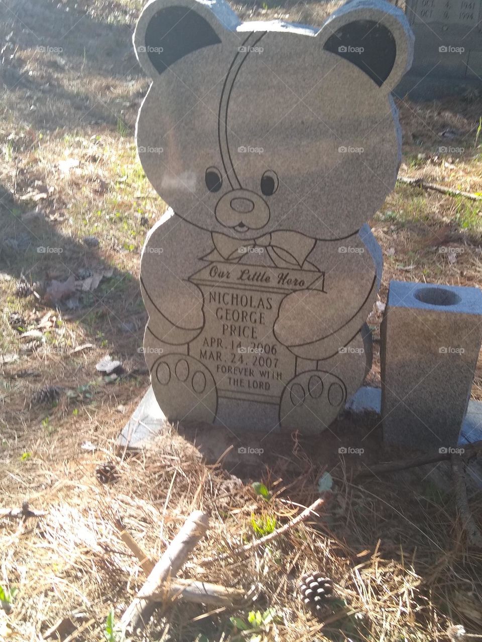 my baby's headstone