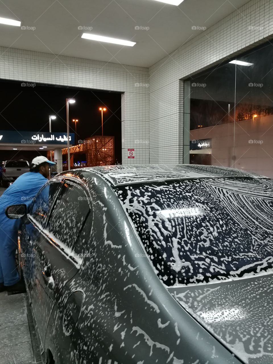 Manual Car Wash at Gas Station Duabi