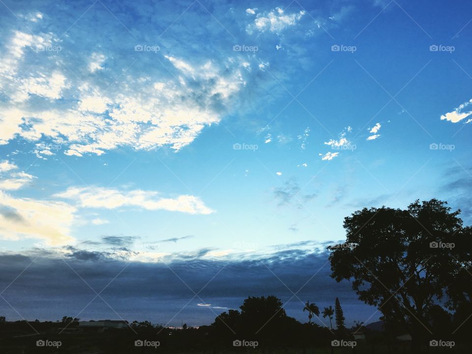 ✌🏻️Desperta, #Jundiaí!
Ótima 4a feira a todos. 
🌅
#sol
#sun
#sky
#céu
#nature
#manhã
#morning
#alvorada
#natureza
#horizonte
#fotografia
#paisagem
#amanhecer
#mobgraphia
#FotografeiEmJundiaí
#brazil_mobile