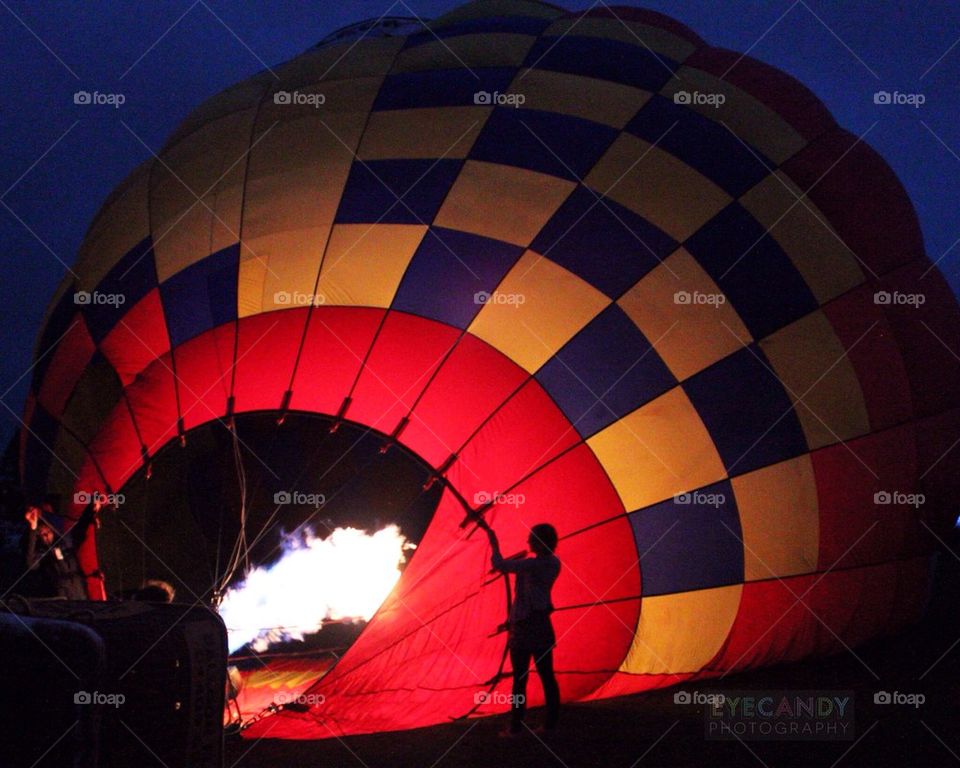 hot-air balloon