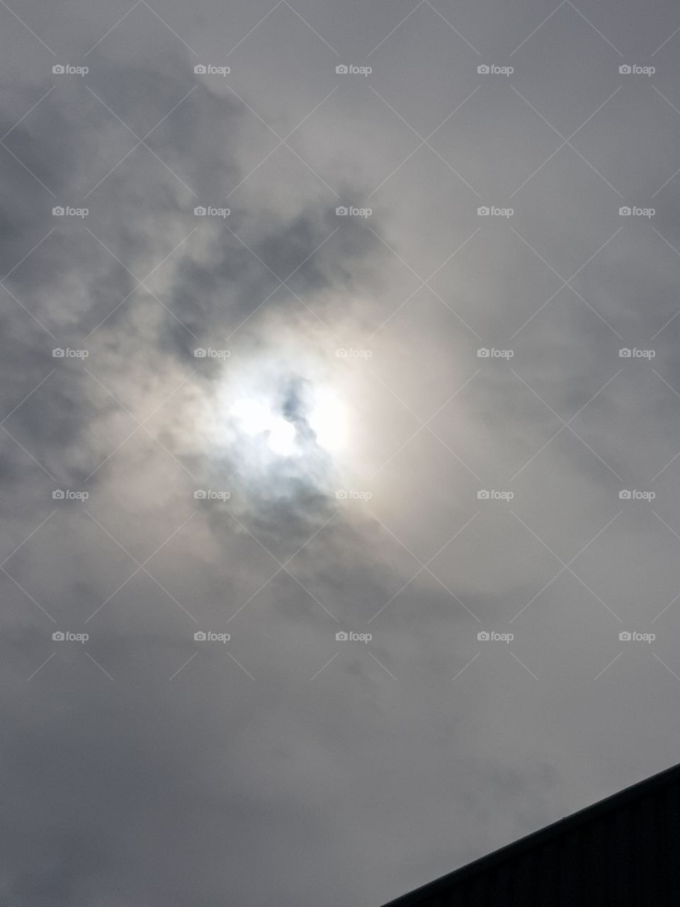 clouds and shine in the sky