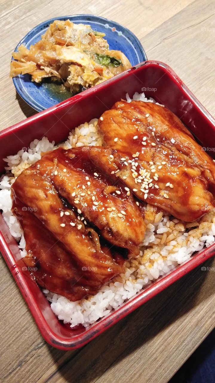 Rice with kabayki sea bream