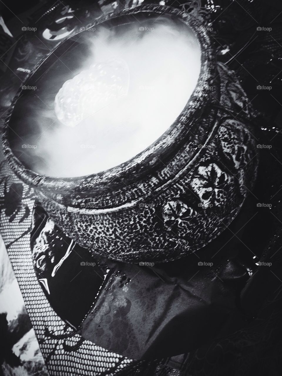 Bubbling skull caldron 