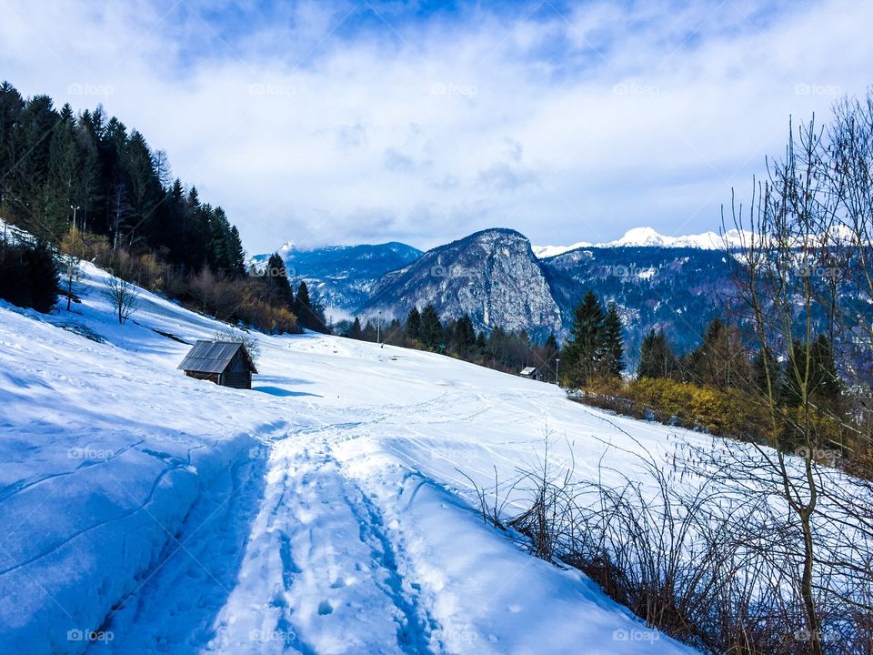 Can u hear the silence?